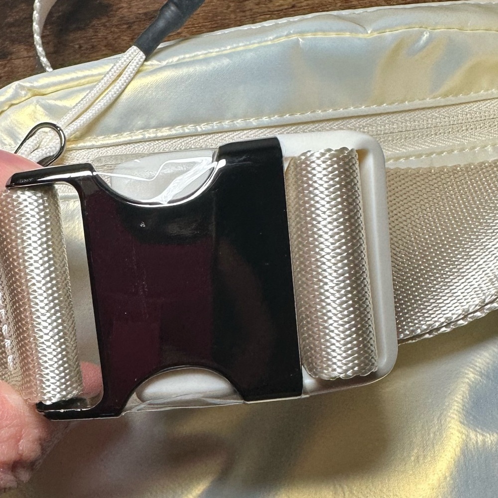 Iris & Rainbow Belt Bag - Picture 3 of 6